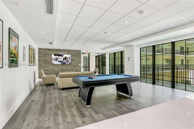 4100 Davie Road 205, Davie, FL 33314