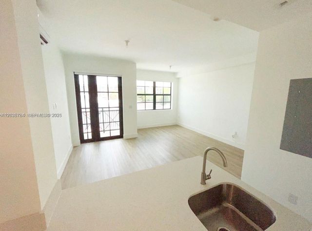 4100 Davie Road 205, Davie, FL 33314