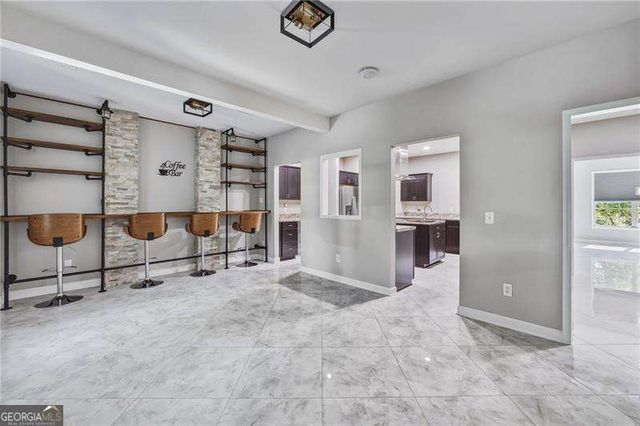 232 Waters Lake Drive, Woodstock, GA 30188