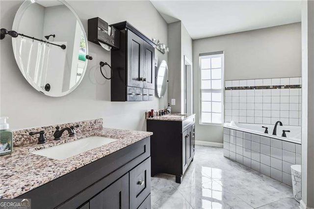 232 Waters Lake Drive, Woodstock, GA 30188