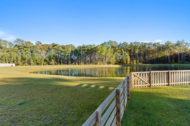 109 Sweet Cherry Lane, Summerville, SC 29486