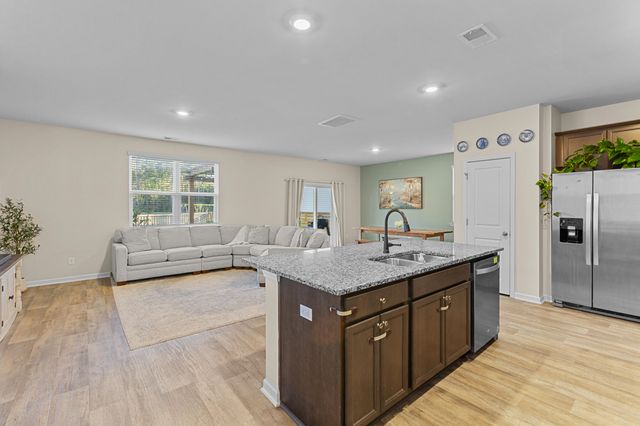 109 Sweet Cherry Lane, Summerville, SC 29486