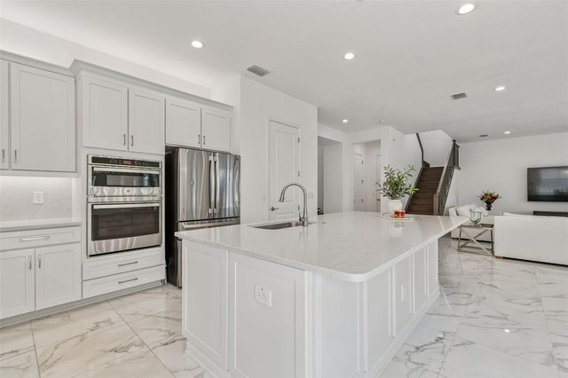 3416 ACACIA BAY AVENUE, Wesley Chapel, FL 33543