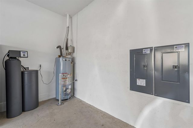 3416 ACACIA BAY AVENUE, Wesley Chapel, FL 33543