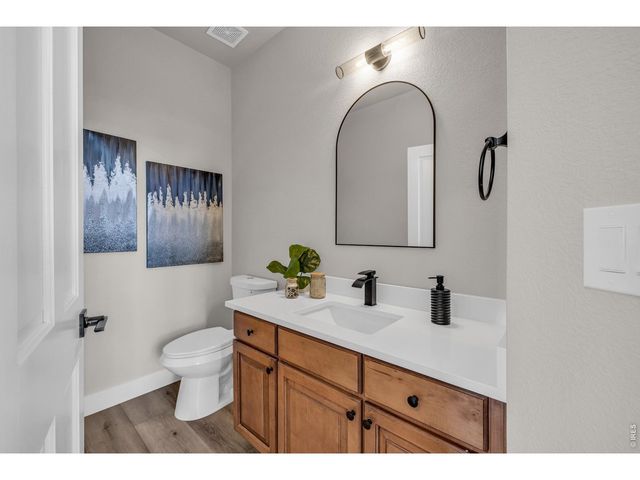 858 Dutton Ct, Castle Rock, CO 80104