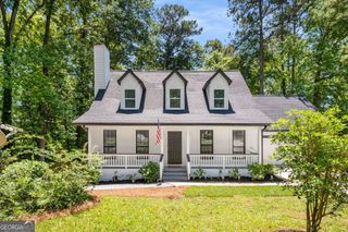 944 Pine Ridge Drive, Stone Mountain, GA 30087