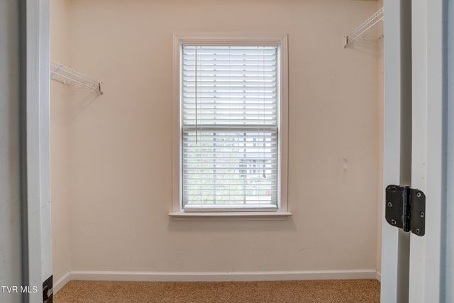 656 Suffolk Road, Johnson City, TN 37615