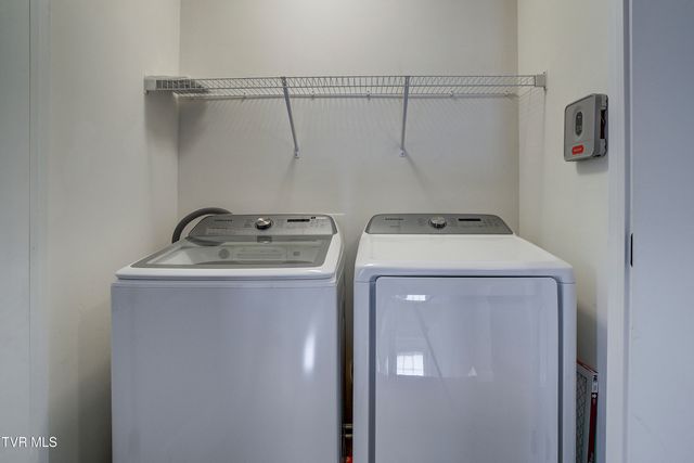 656 Suffolk Road, Johnson City, TN 37615