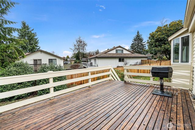 31509 42nd Avenue SW, Federal Way, WA 98023