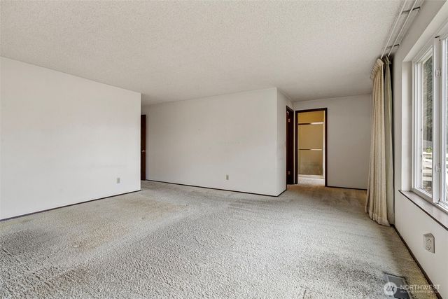 31509 42nd Avenue SW, Federal Way, WA 98023