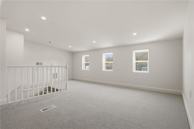 402 Meadow Ln, Edgeworth, PA 15143