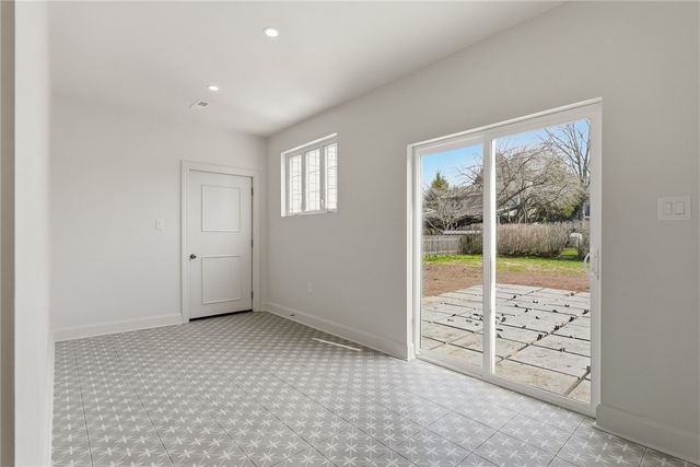 402 Meadow Ln, Edgeworth, PA 15143
