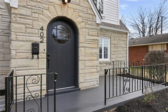 402 Meadow Ln, Edgeworth, PA 15143