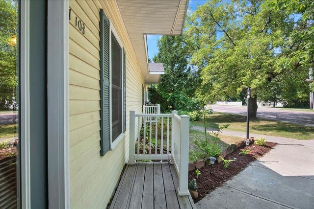 1 Atrium Way Unit 103, Milton, VT 05468