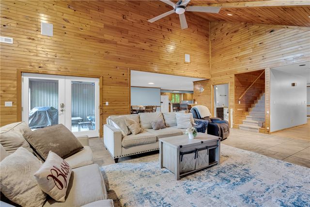932 Bay Ridge Drive, Salem, SC 29676