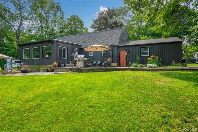 13 Jacks Pond Road, Newburgh, NY 12550
