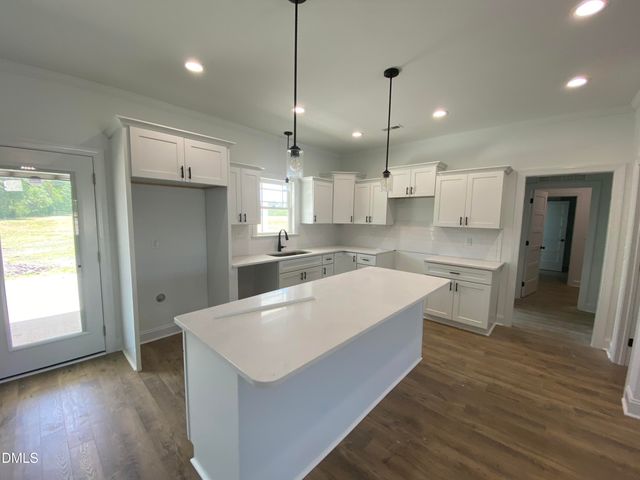 2811 Us 13, Goldsboro, NC 27530