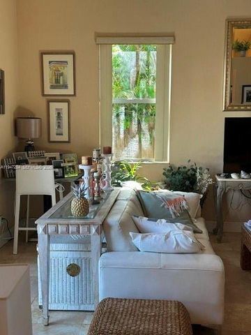 2501 NE 22nd Street, Pompano Beach, FL 33062