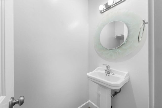 1740 Roosevelt APT B, San Diego, CA 92109