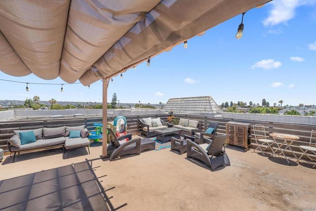 1740 Roosevelt APT B, San Diego, CA 92109