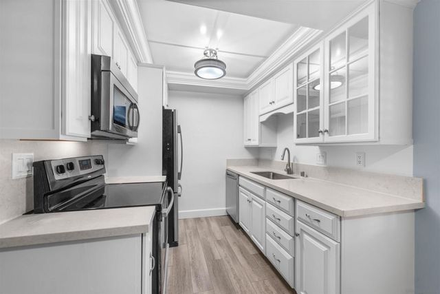 1740 Roosevelt APT B, San Diego, CA 92109