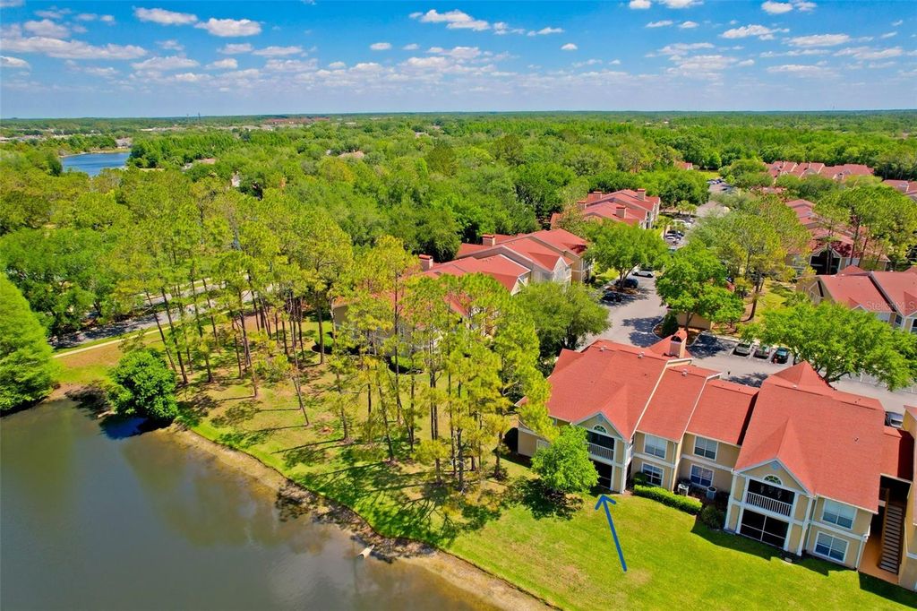 Image 4 of property listing at 9481 HIGHLAND OAK DRIVE 1112, Tampa, FL 33647