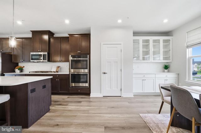 8004 QUAIL RISE LN, Laurel, MD 20723