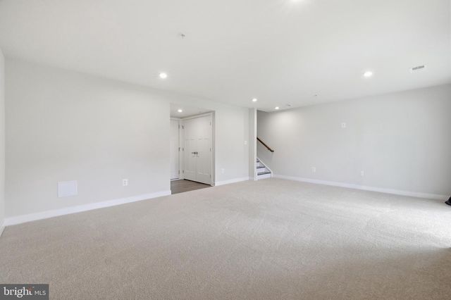 8004 QUAIL RISE LN, Laurel, MD 20723