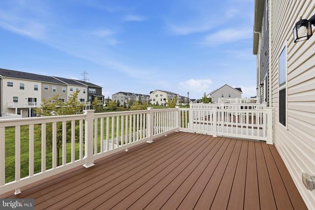 8004 QUAIL RISE LN, Laurel, MD 20723