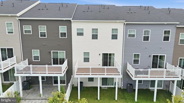 8004 QUAIL RISE LN, Laurel, MD 20723