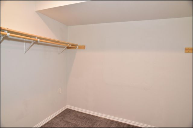 3600 VOLCANIC Avenue, El Paso, TX 79904