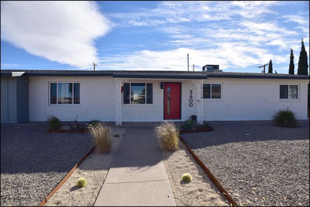 3600 VOLCANIC Avenue, El Paso, TX 79904