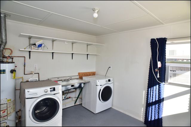 3600 VOLCANIC Avenue, El Paso, TX 79904