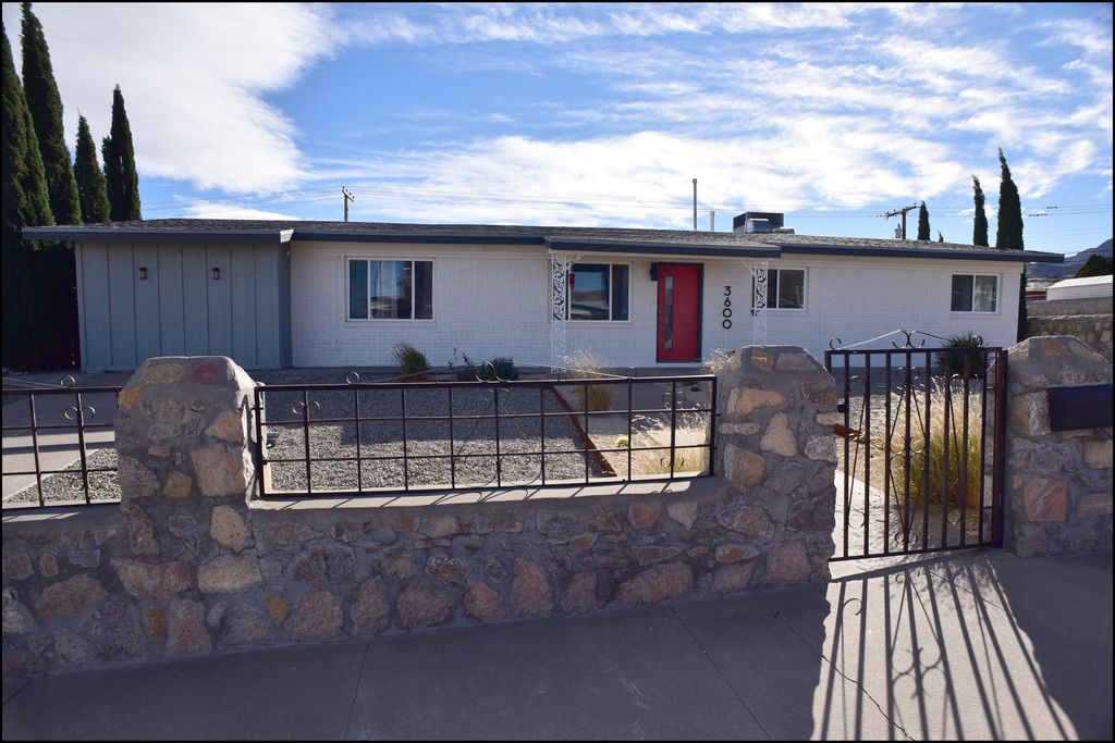 3600 VOLCANIC Avenue, El Paso, TX 79904