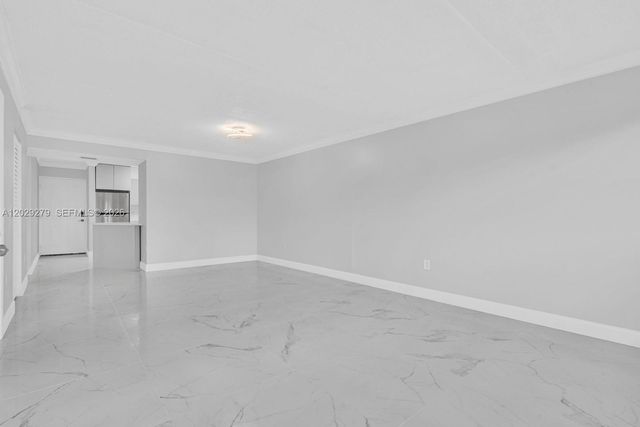 6135 NW 186th Street 202, Hialeah, FL 33015
