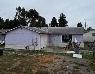 2032 Nelson Road, Mckinleyville, CA 95519