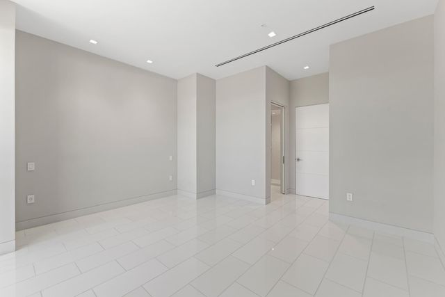 6587 N Palmeraie Boulevard Unit 2003, Paradise Valley, AZ 85253