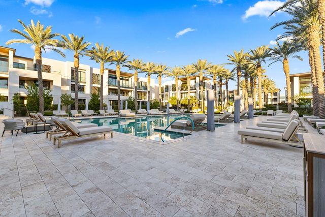 6587 N Palmeraie Boulevard Unit 2003, Paradise Valley, AZ 85253