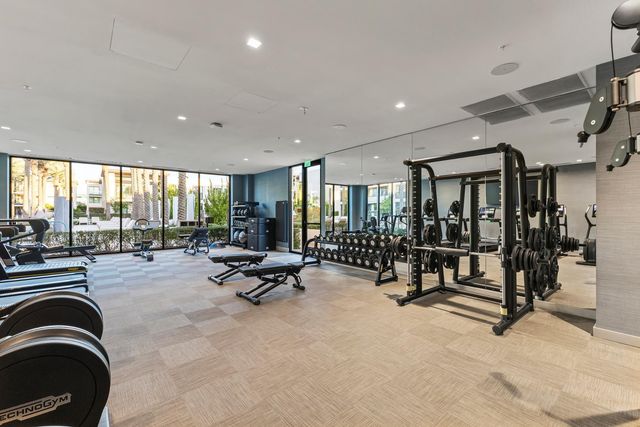 6587 N Palmeraie Boulevard Unit 2003, Paradise Valley, AZ 85253