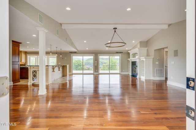 20484 Lake Road, Abingdon, VA 24211