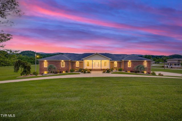 20484 Lake Road, Abingdon, VA 24211