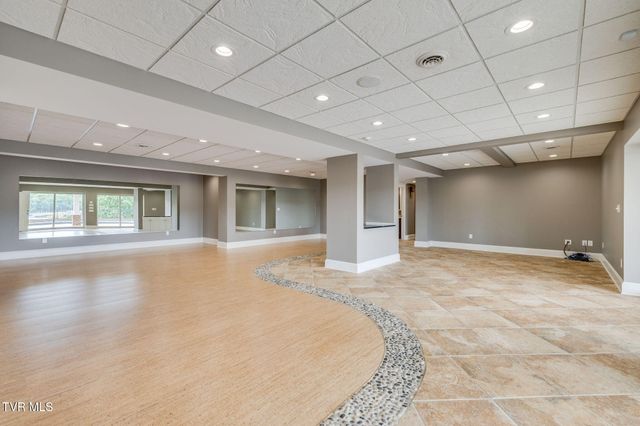 20484 Lake Road, Abingdon, VA 24211