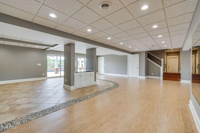 20484 Lake Road, Abingdon, VA 24211