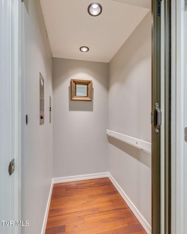 20484 Lake Road, Abingdon, VA 24211