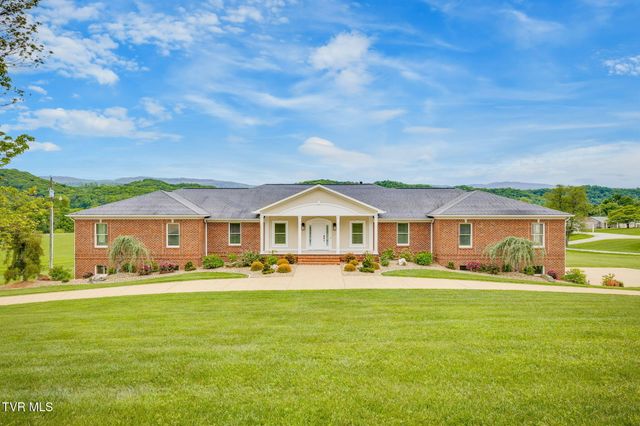 20484 Lake Road, Abingdon, VA 24211