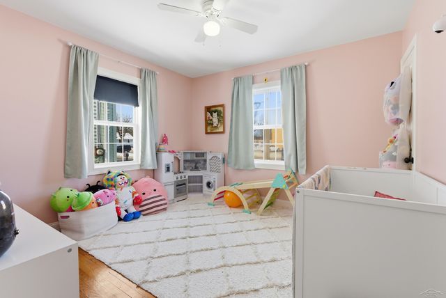 1606 Essex Street, Essexville, MI 48732