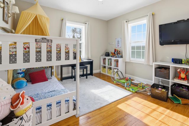 1606 Essex Street, Essexville, MI 48732