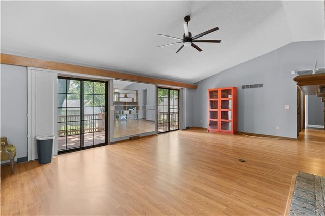 12829 McGee Street, Kansas City, MO 64145