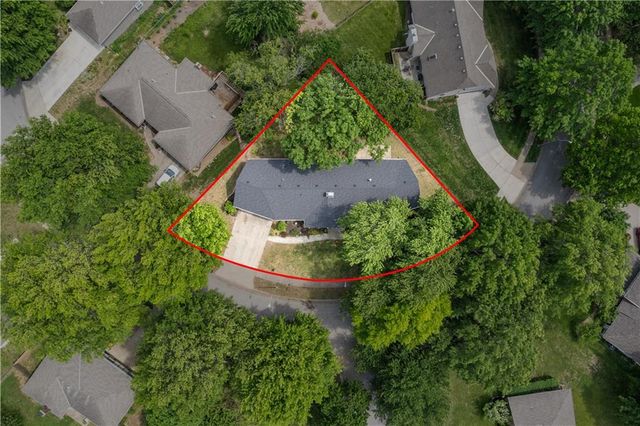 12829 McGee Street, Kansas City, MO 64145