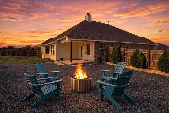 6705 Shiva Kamini WAY, Manor, TX 78754